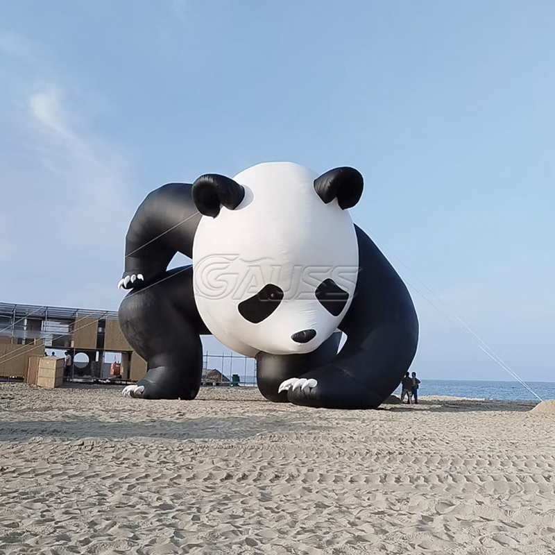 GIANT PANDA SCULPTURE