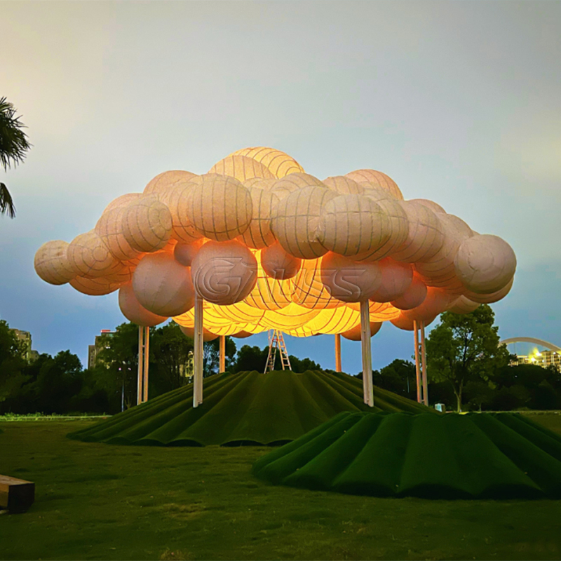 BREATHING CLOUD